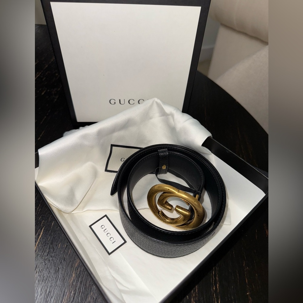 Gucci Black and Gold Leather Belt with Iconic GG Buckle
Size 80